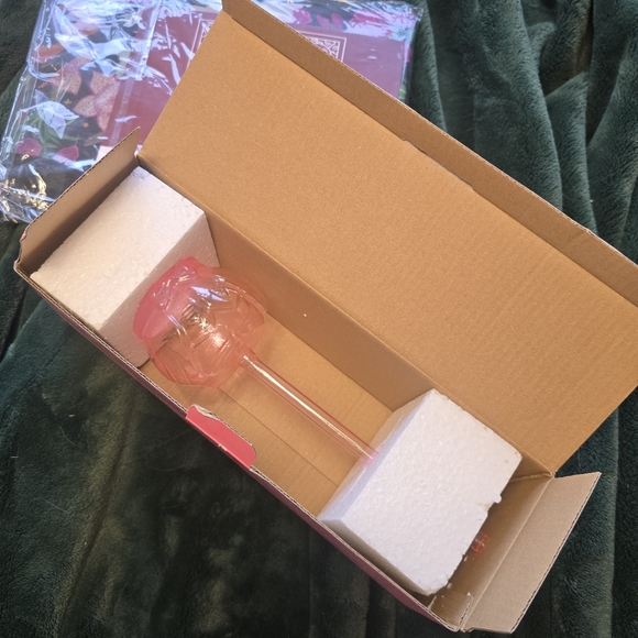 Illumicrate Book Box Bundle - Picture 6 of 13